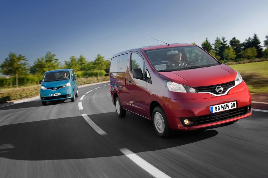  Nissan NV200 2009 года  (фото 84 из 108)